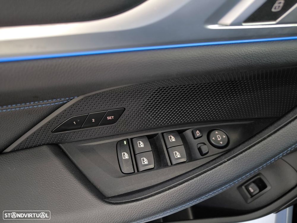 BMW i4 M50 - 25