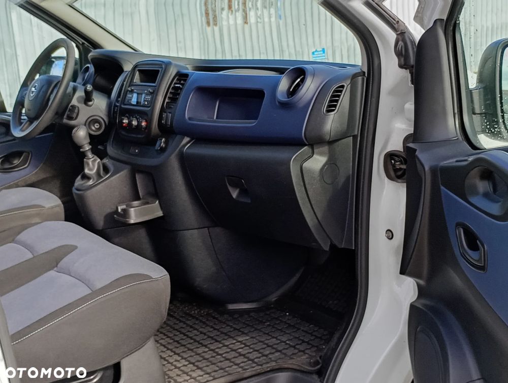 Opel VIVARO - 10
