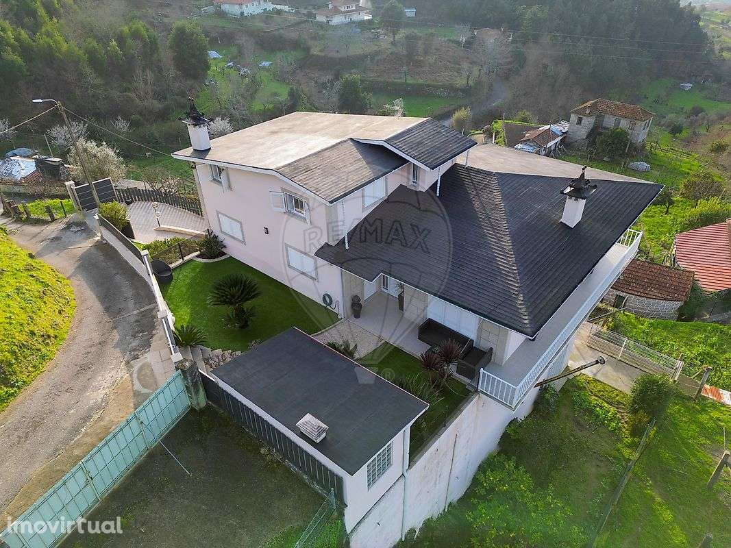 Moradia T4 para venda - Grande imagem: 3/39