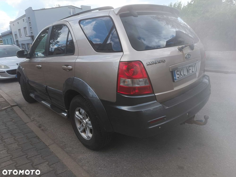Kia Sorento - 2