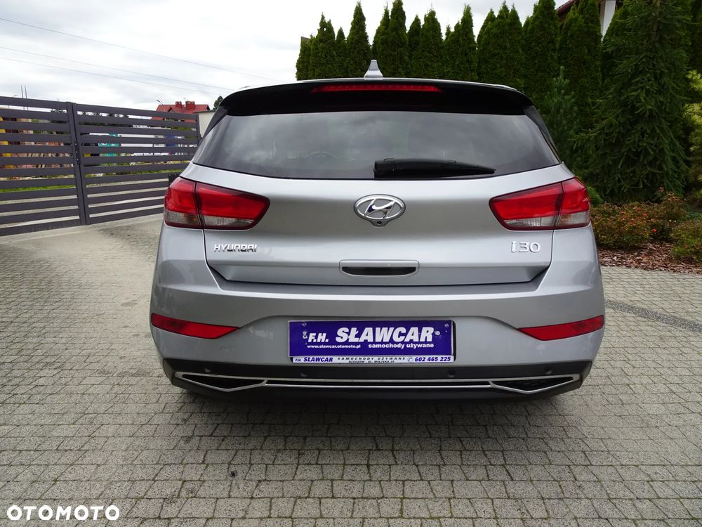 Hyundai i30 1.5 DPI Comfort - 6