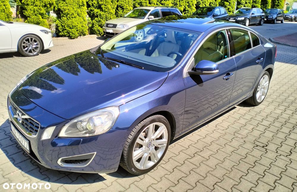 Volvo S60 T6 AWD Geartronic Kinetic - 1