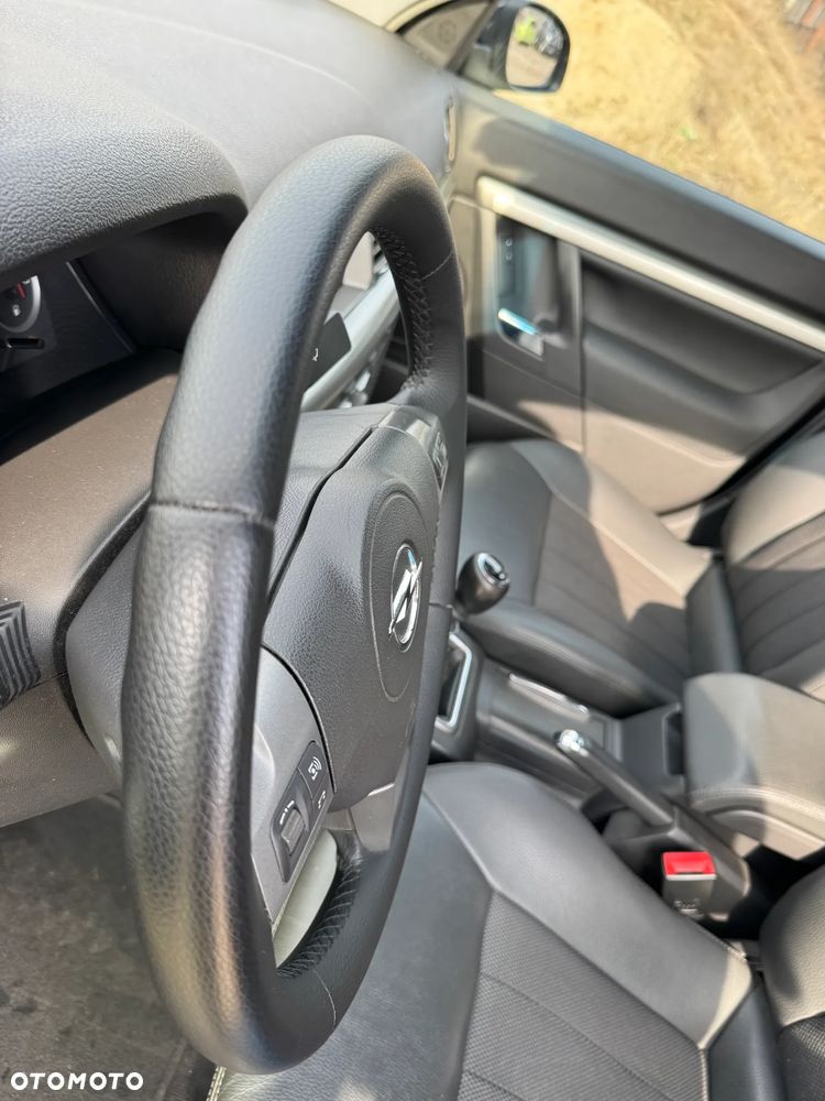 Opel Vectra 1.9 CDTI DPF Cosmo - 20