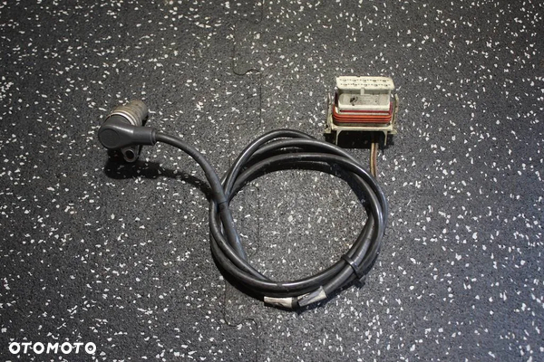 # SCANIA R XPI WIĄZKA INSTALACJA PRZEWODY STEROWNIKA SILNIKA CZUJNIK POŁOŻENIA WAŁU KORBOWEGO 1360957 E44.A5