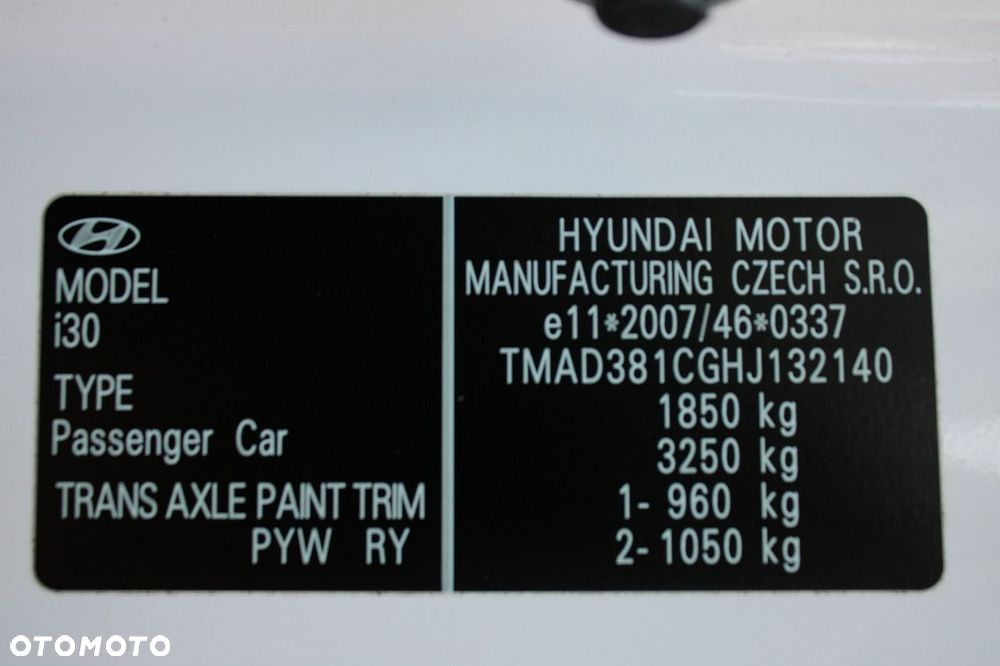 Hyundai i30 1.6 Automatik Style - 14