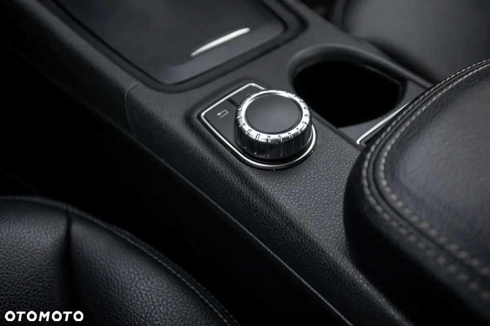 Mercedes-Benz Klasa A 200 CDI 7G-DCT - 25