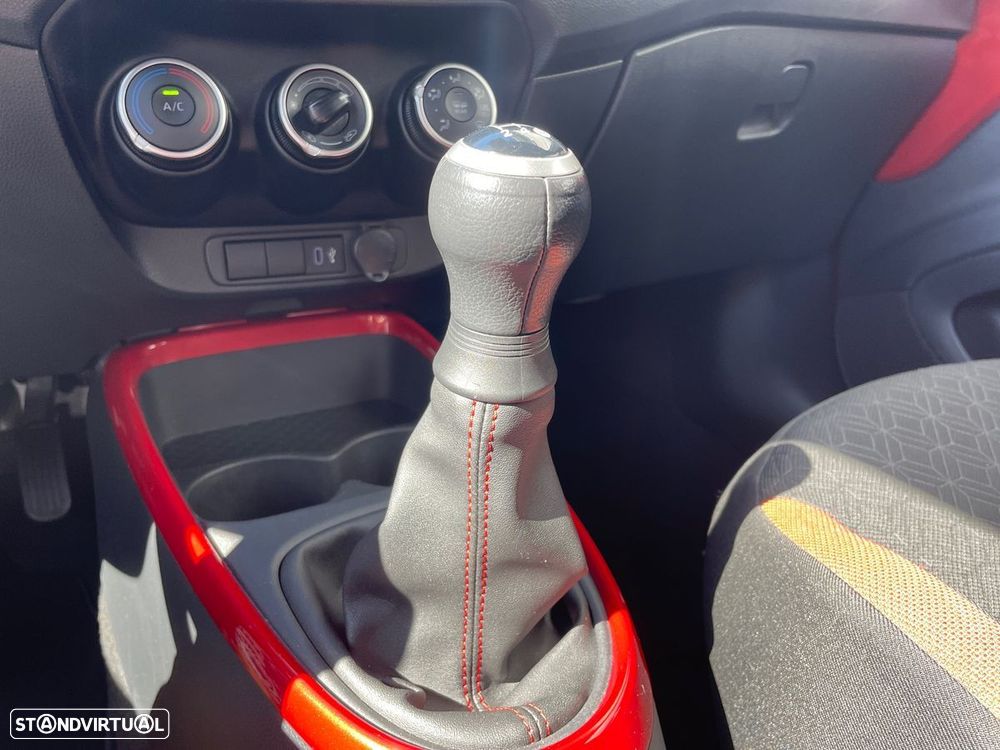 Toyota Aygo X 1.0 Pulse - 24