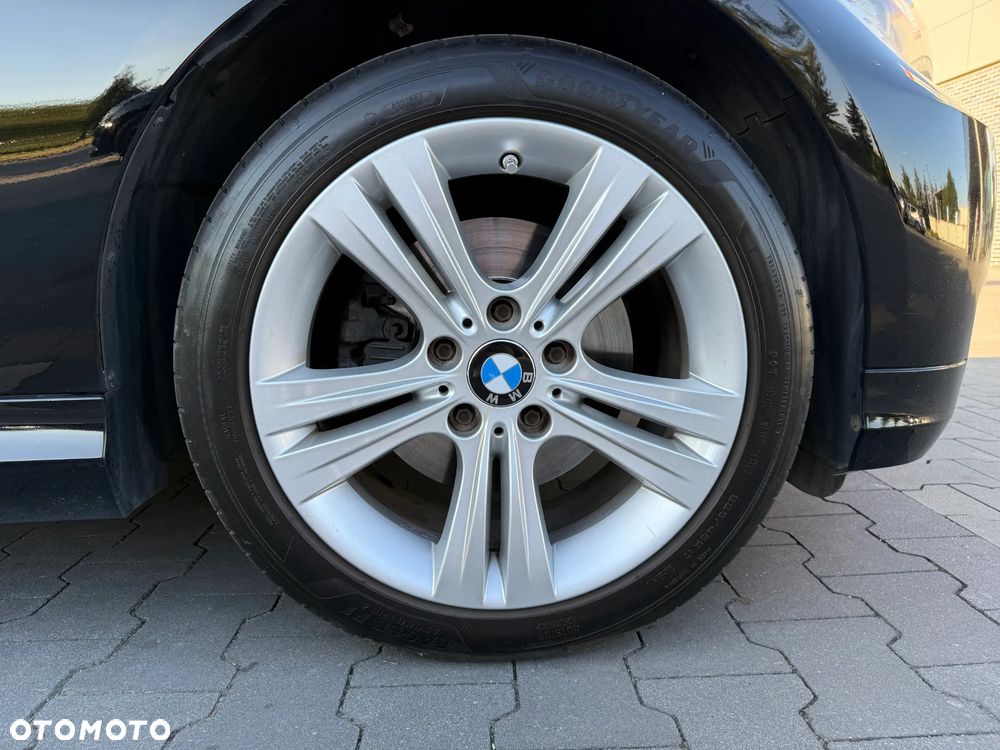 BMW Seria 3 320d DPF - 8