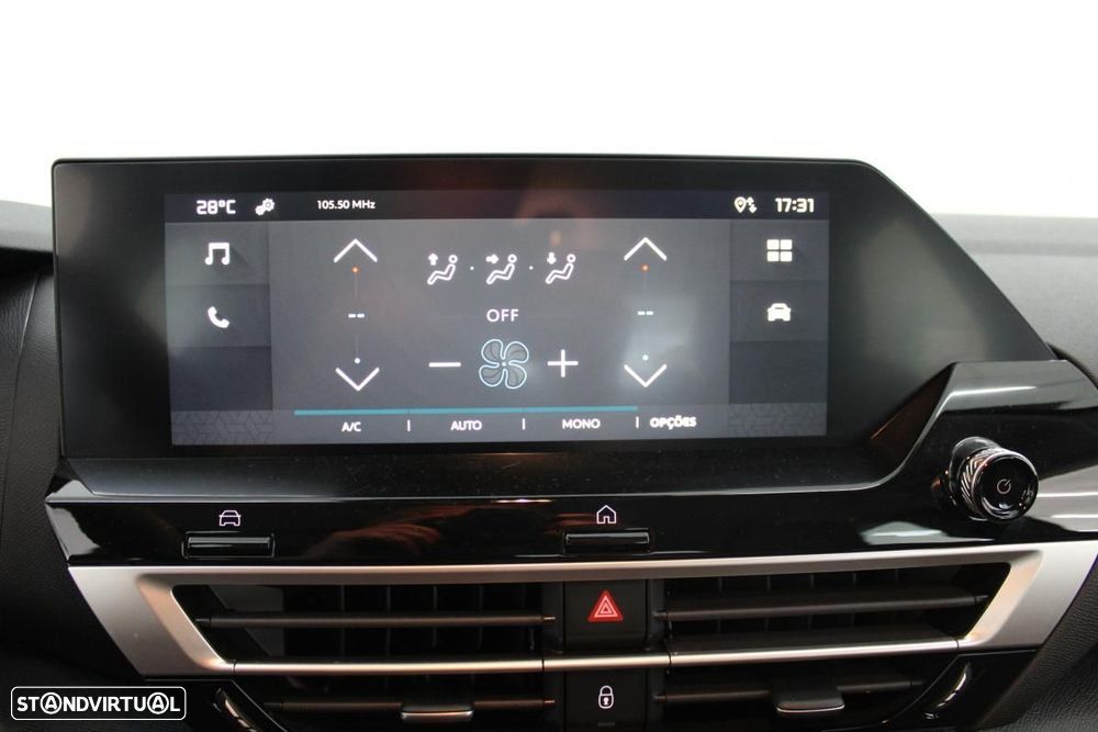 Citroën e-C4 X 54 kWh Autonomia Alargada Plus - 26