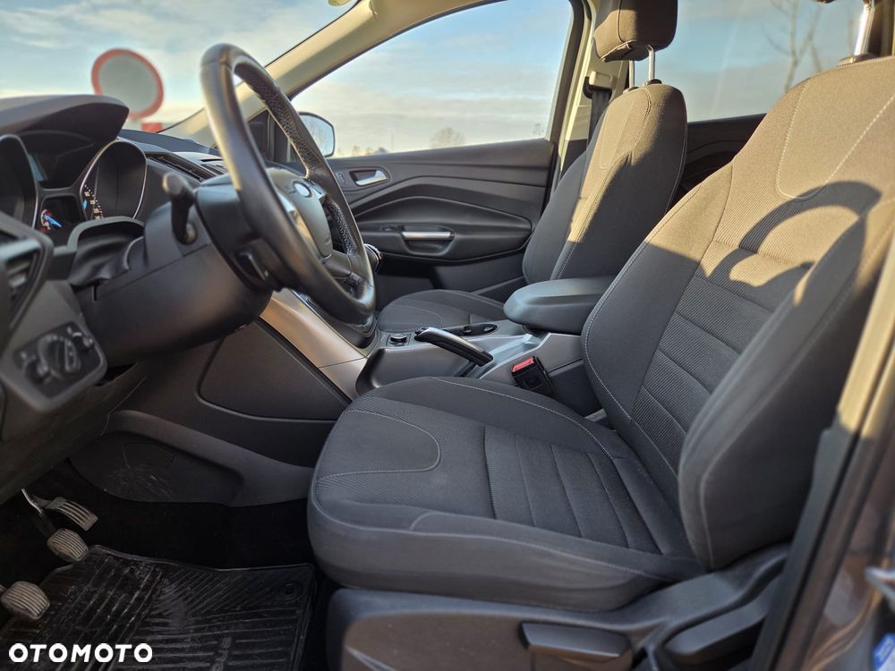 Ford Kuga 1.6 EcoBoost 2x4 Trend - 14