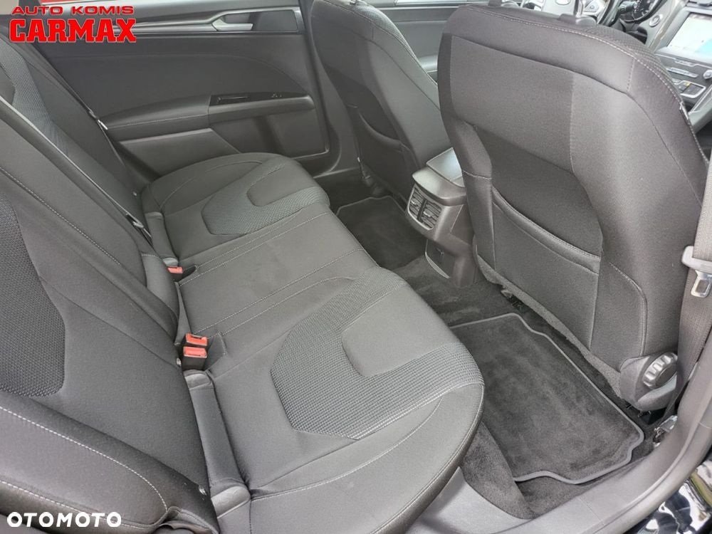 Ford Mondeo - 31