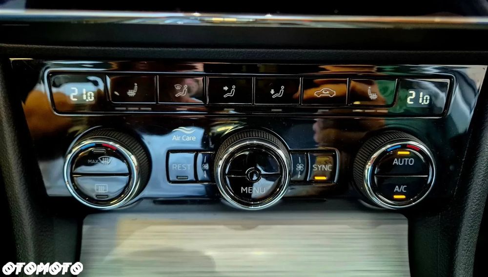 Skoda Superb 1.5 TSI Ambition DSG - 20