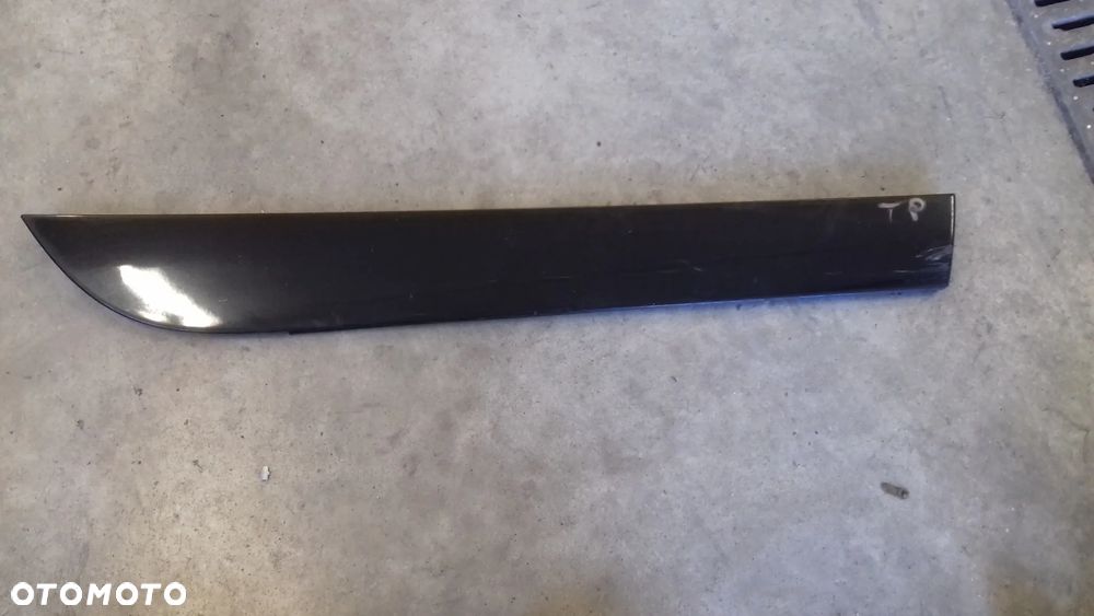 listwa dolna drzwi prawa tył tylna LY9B A6 C6 - 1