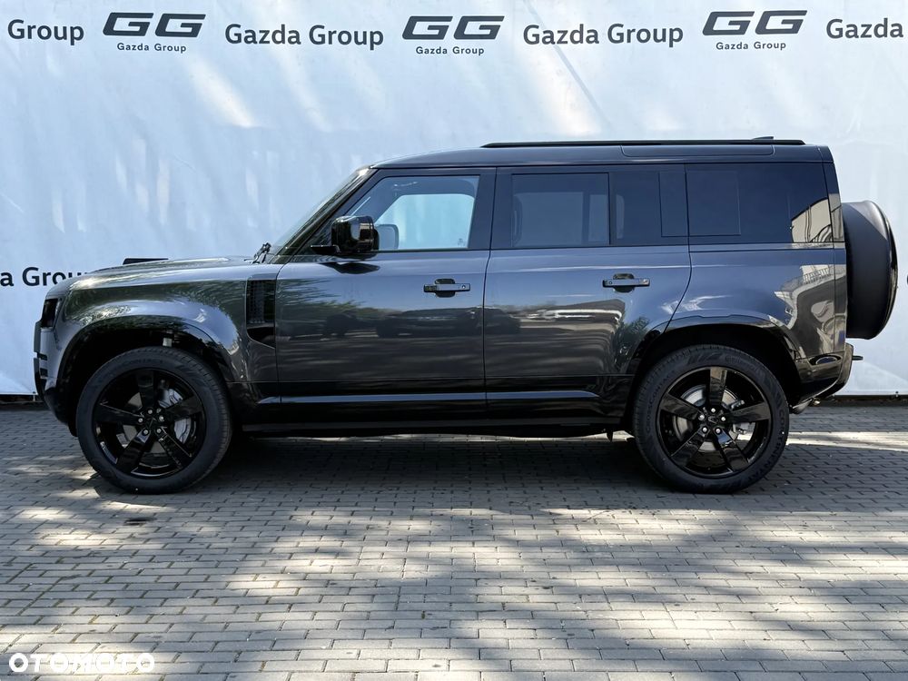 Land Rover Defender 110 D350 X-Dynamic HSE - 12