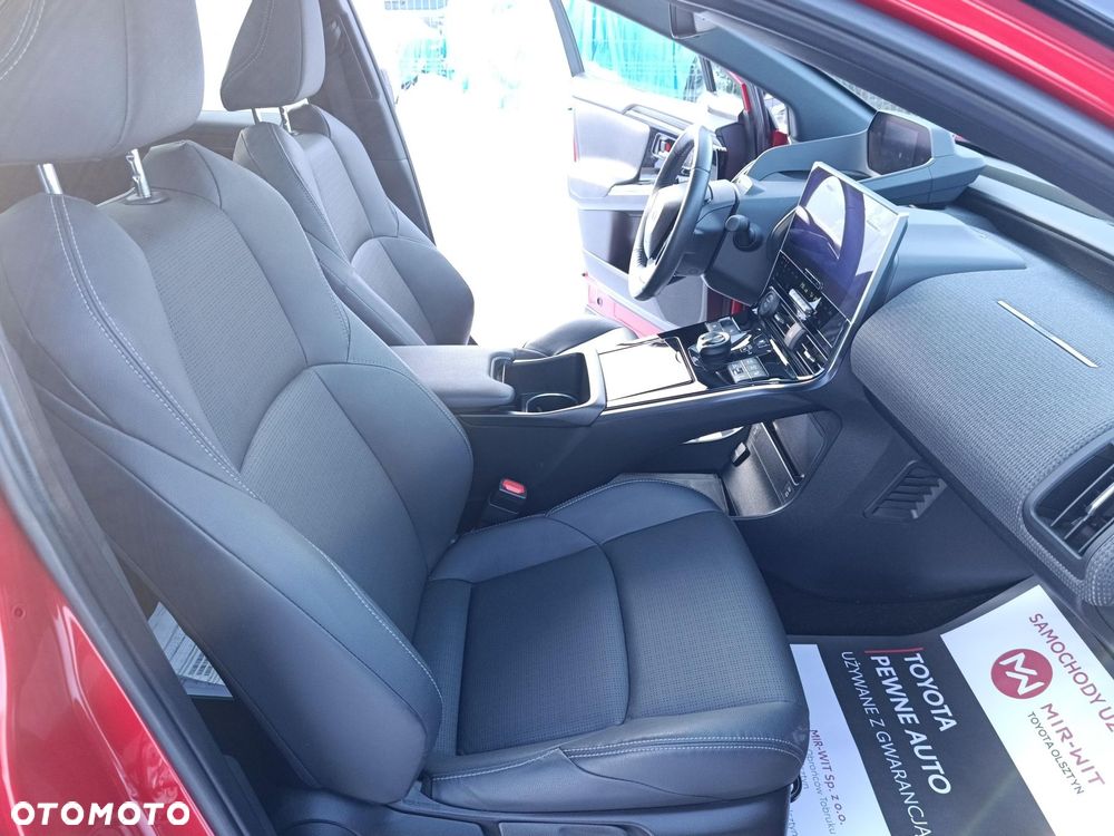 Toyota bZ4X 71.4kWh 4x4 Executive - 31