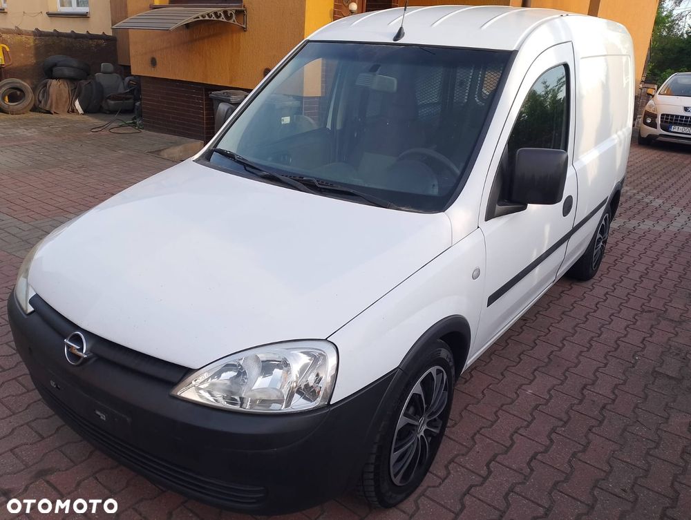 Opel Combo - 10