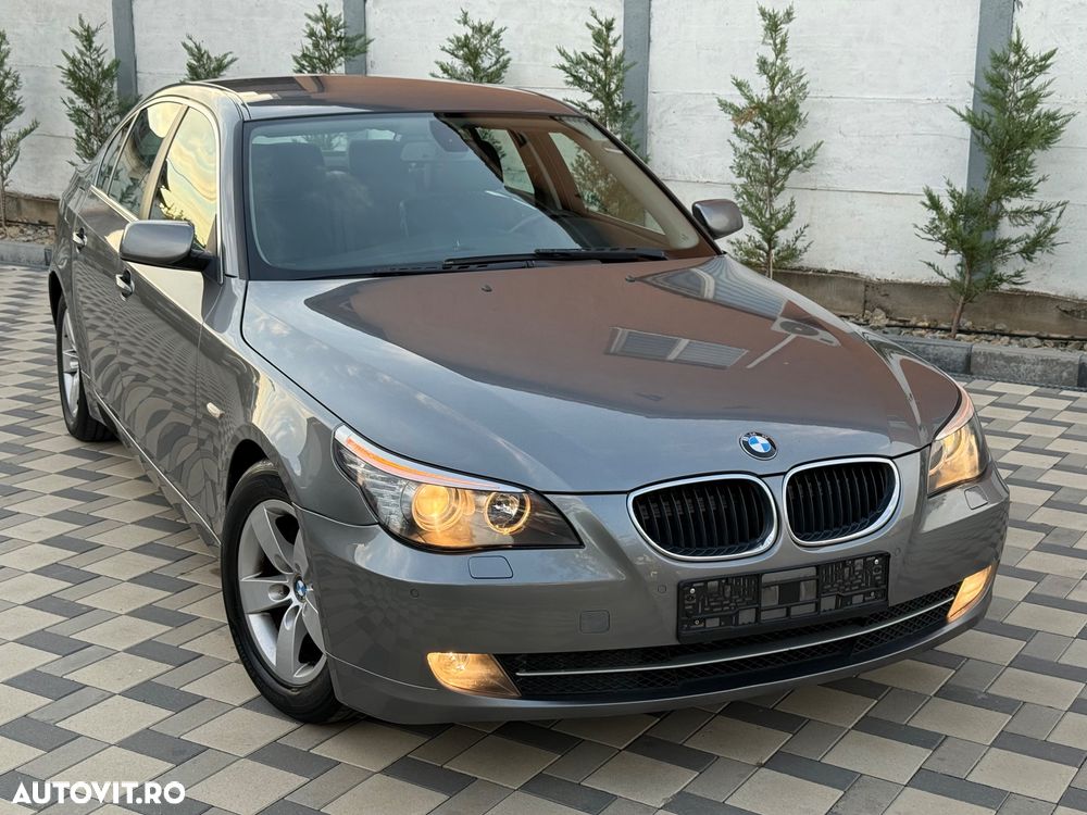 BMW Seria 5 520d Touring - 1