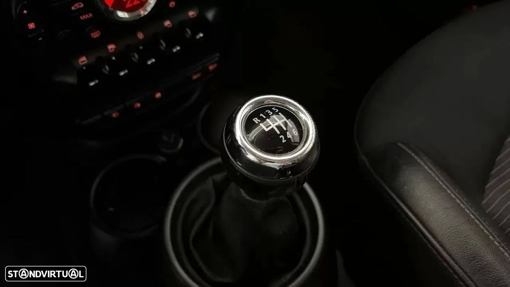 MINI Countryman Cooper D - 26