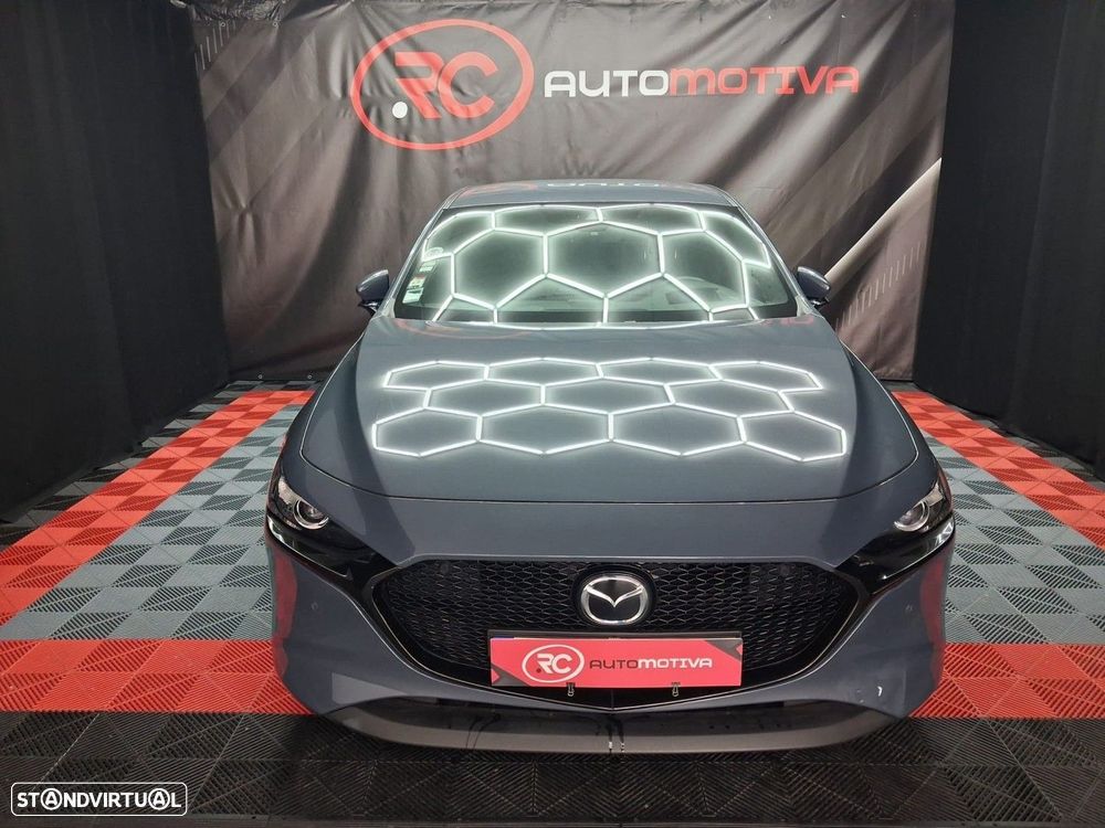 Mazda 3 Hatchback - 2