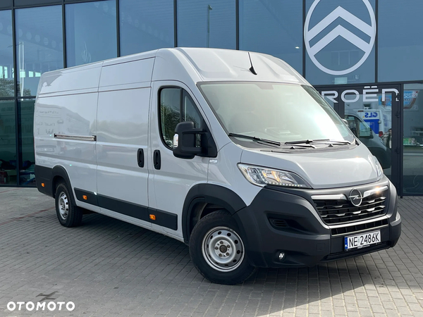 Opel Movano