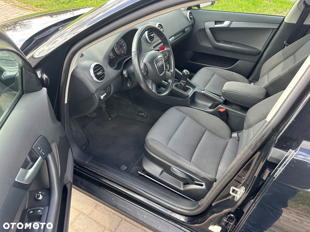 Audi A3 Sportback 1.6 TDI Ambition - 3