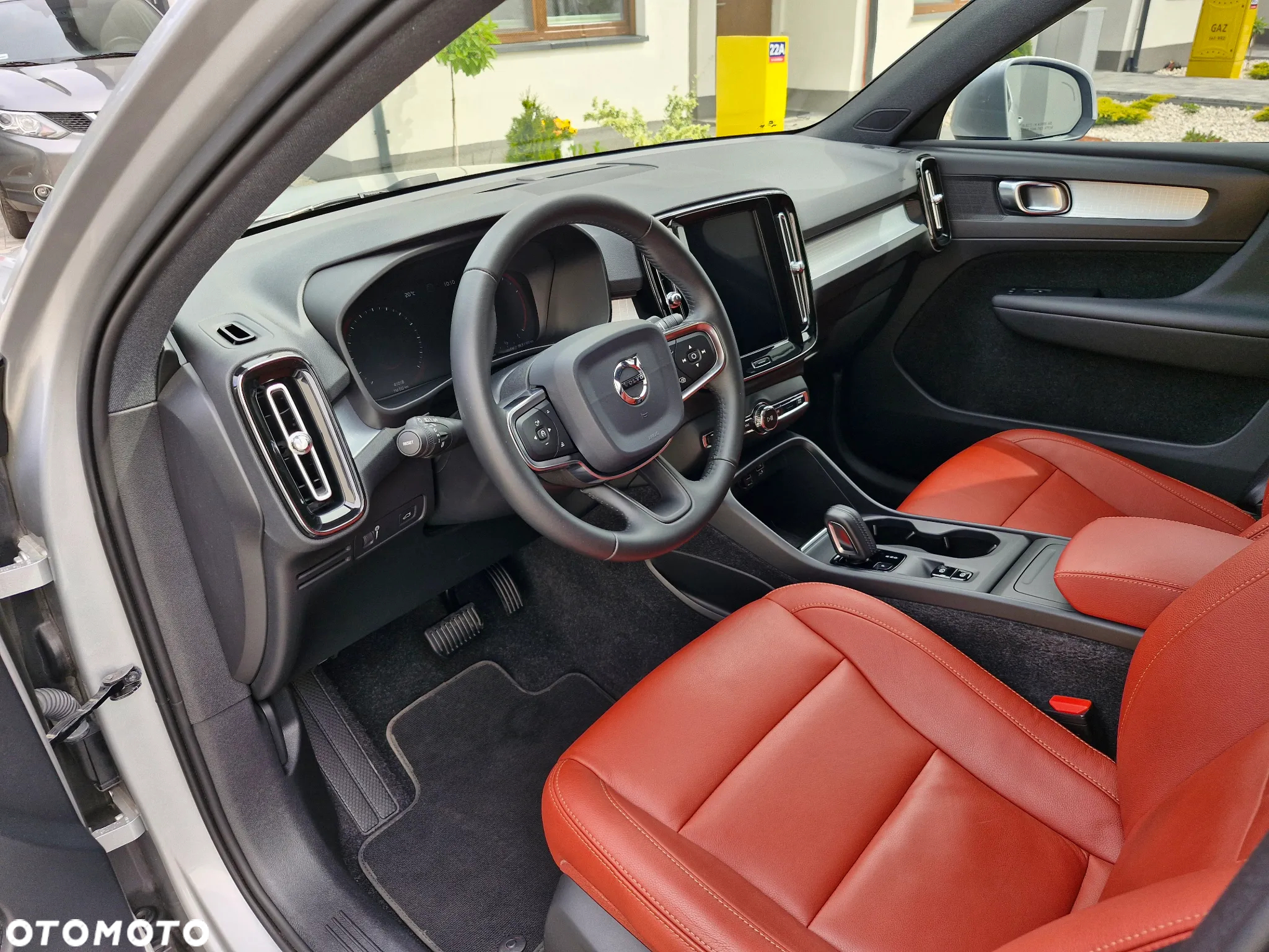 Volvo XC 40 T5 AWD Momentum Pro - 15
