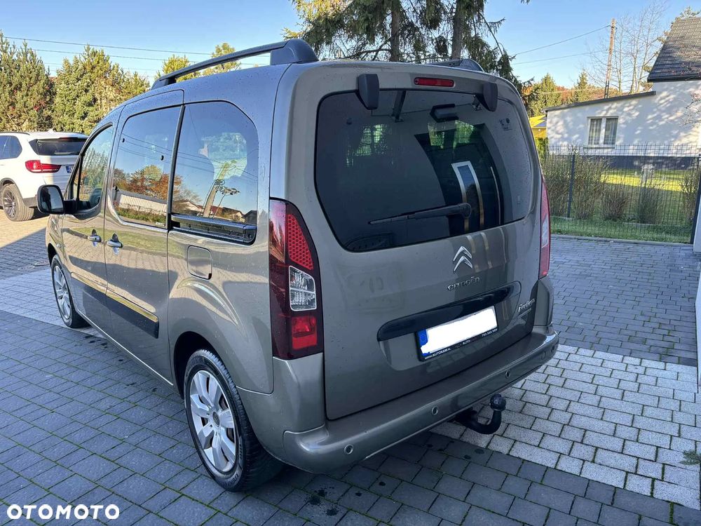 Citroën Berlingo Multispace VTi 120 Exclusive - 17