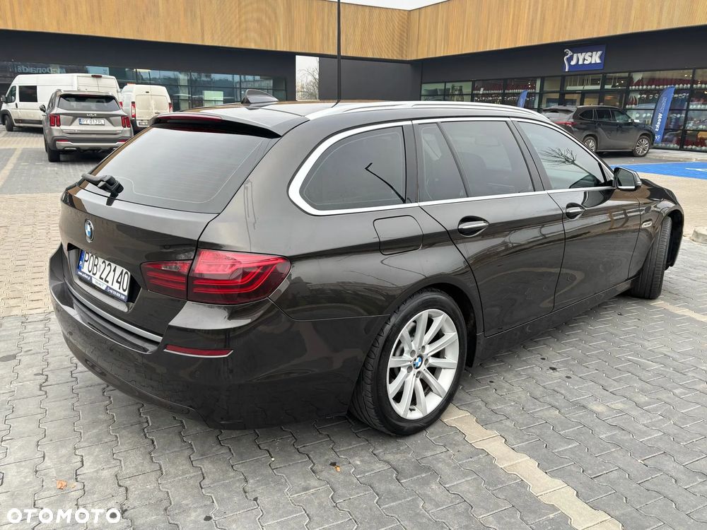 BMW Seria 5 525d xDrive Modern Line - 4