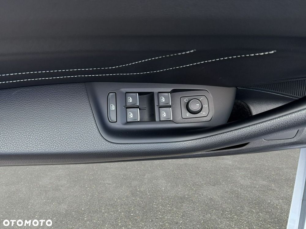 Volkswagen Arteon 2.0 TSI DSG Elegance - 29