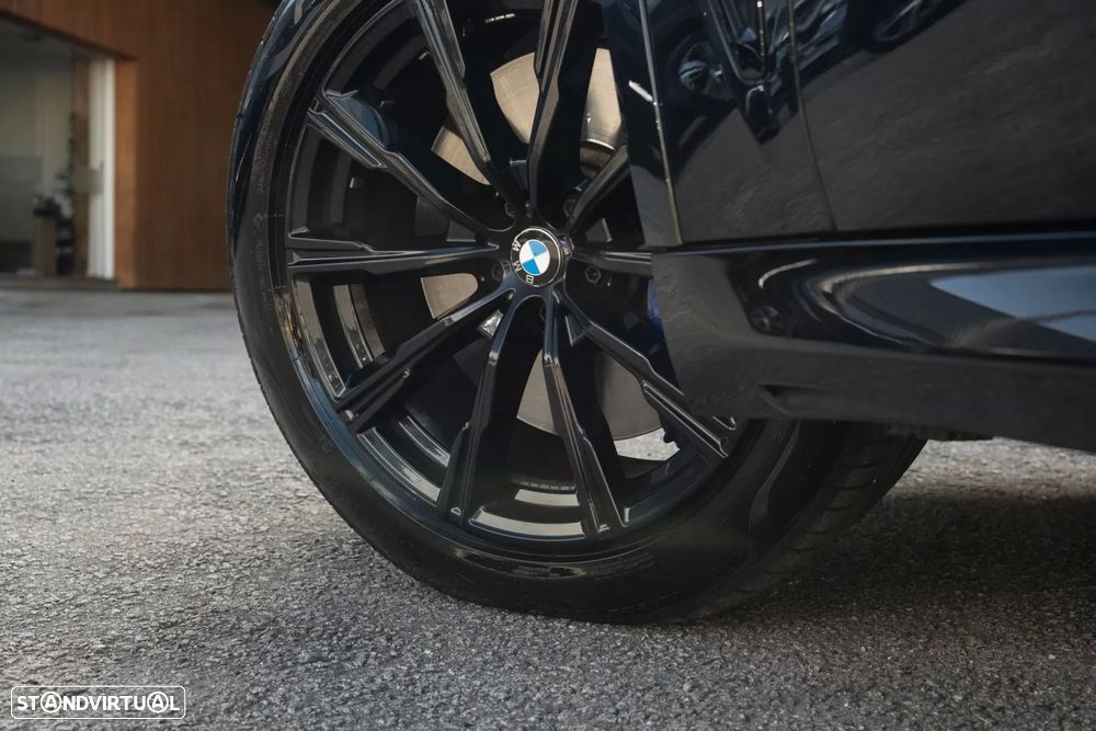 BMW X5 45 e xDrive Pack M - 11