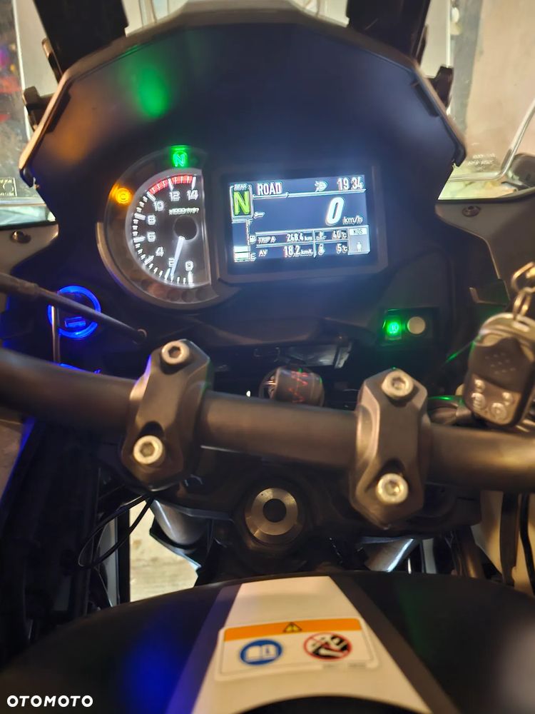 Kawasaki Versys 1000 - 7