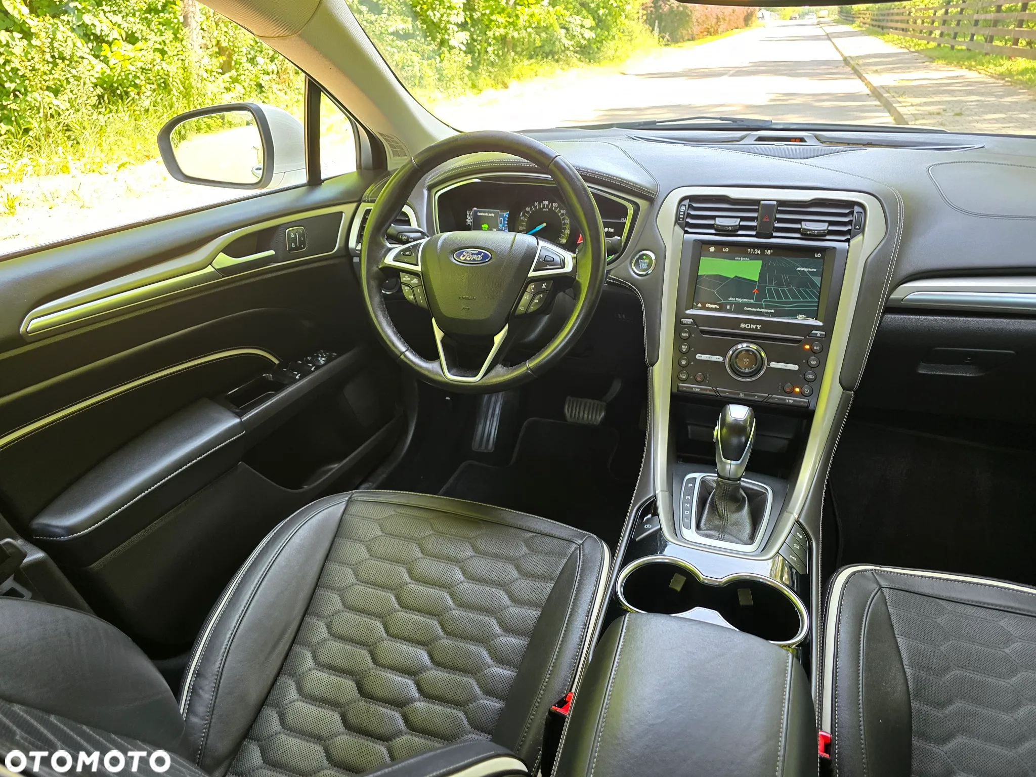 Ford Mondeo Vignale 2.0 Hybrid - 6