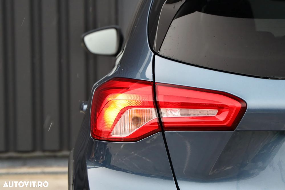 Ford Focus 1.5 EcoBlue Start-Stopp-System ACTIVE STYLE - 6