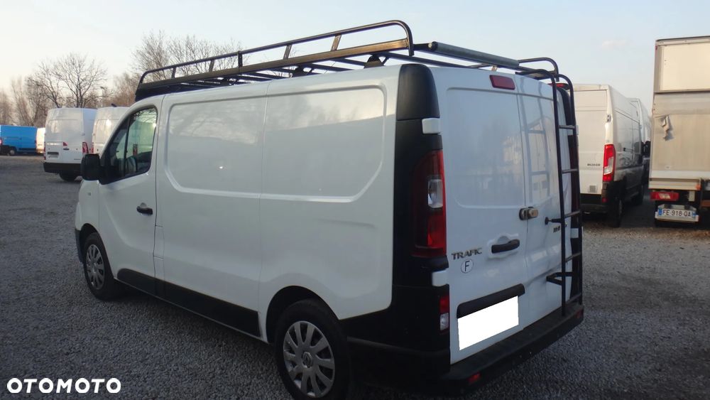 Renault Trafic - 2
