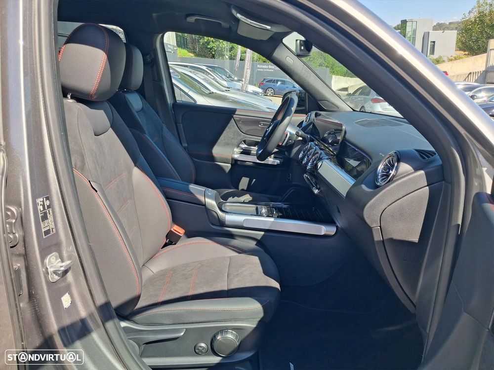 Mercedes-Benz GLB 180 d AMG Line - 14