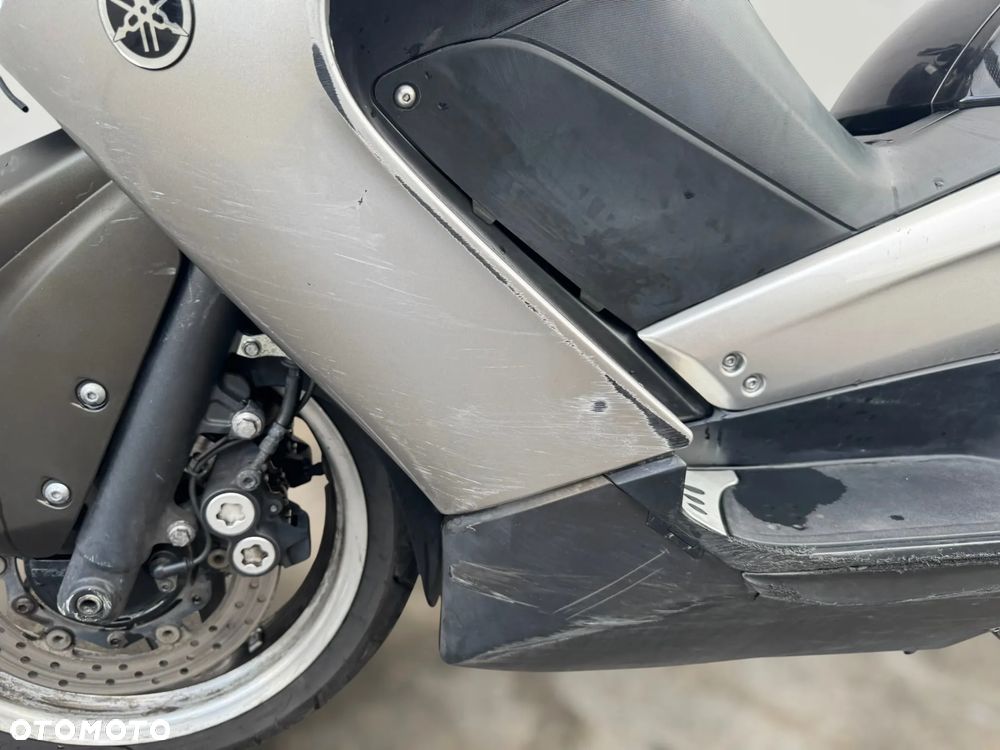 Yamaha Tmax - 8