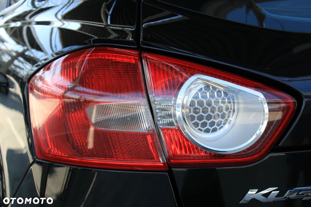 Ford Kuga 2.0 TDCi Titanium - 9
