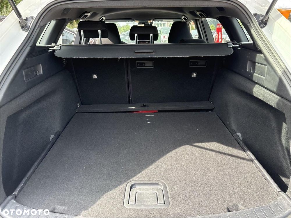 Toyota Corolla 1.8 Hybrid GPF Comfort - 19