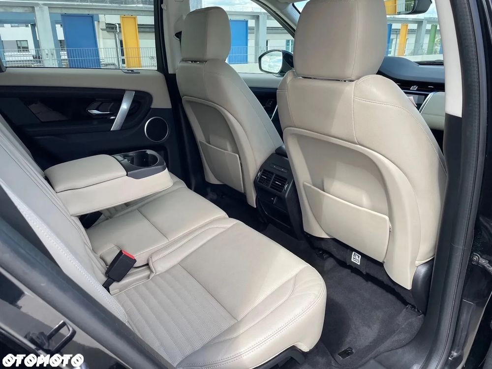 Land Rover Discovery Sport 2.0 P200 mHEV Urban Edition - 22