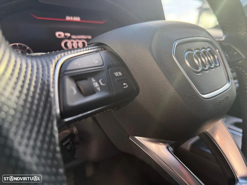 Audi Q7 3.0 TDI quattro S-line Tiptronic - 15