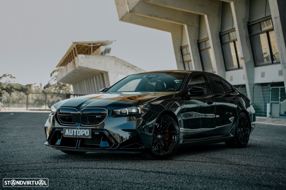 BMW M5 Standard - 16