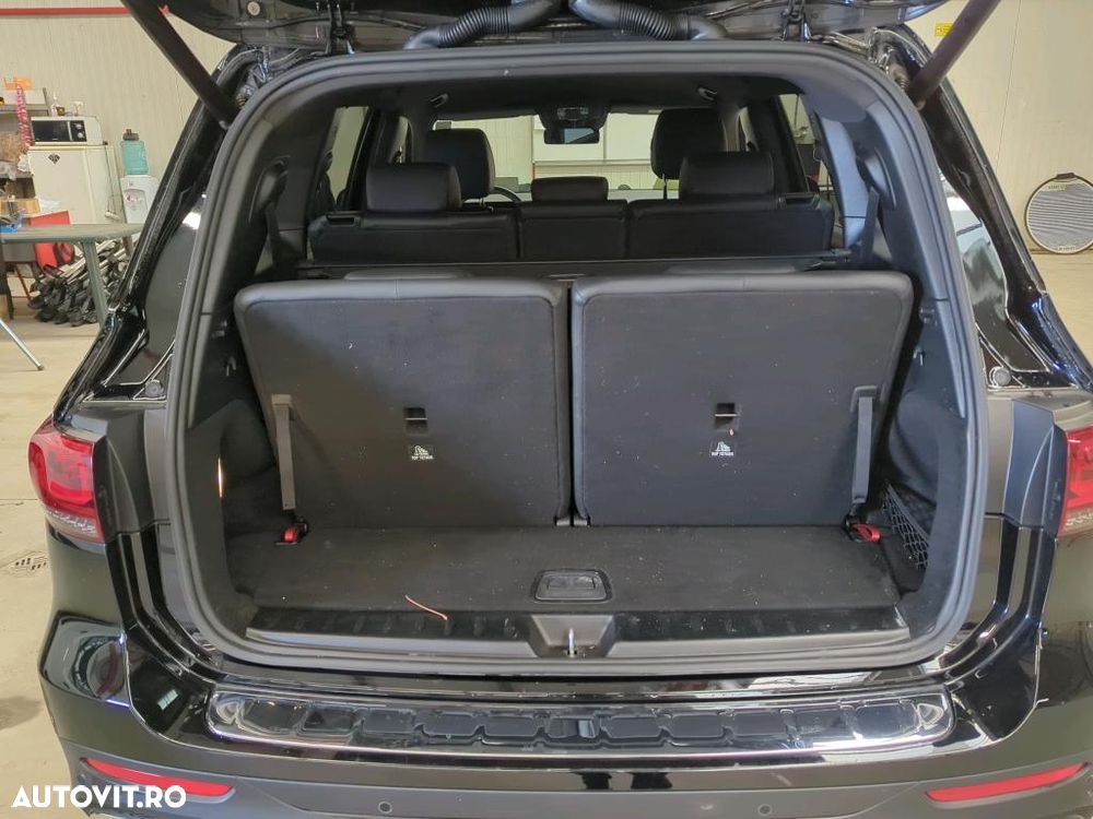 Mercedes-Benz GLB - 7