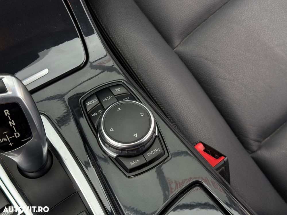 BMW Seria 5 - 18