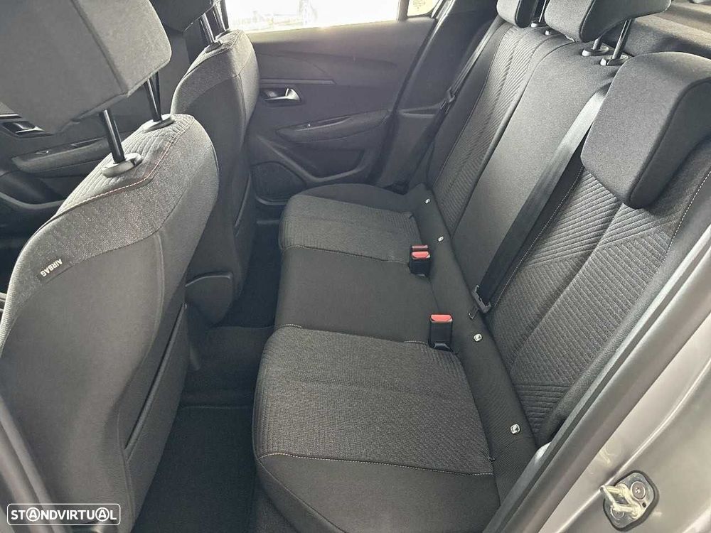 Peugeot 208 1.2 PureTech Style - 11