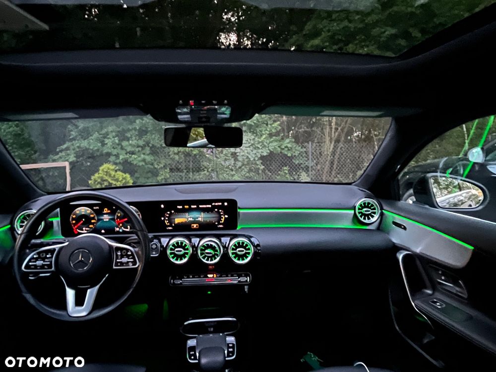 Mercedes-Benz Klasa A 250 4-Matic AMG Line 7G-DCT - 14