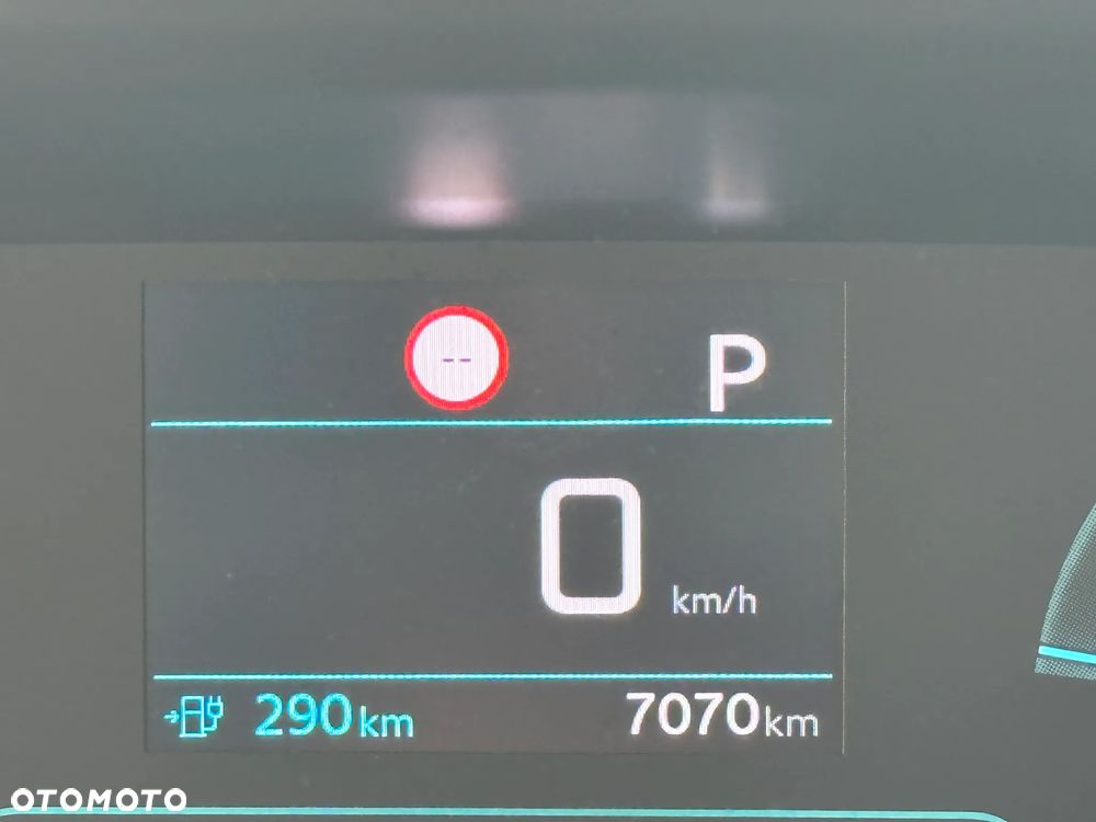 Peugeot 208 e-208 50kWh Allure - 10