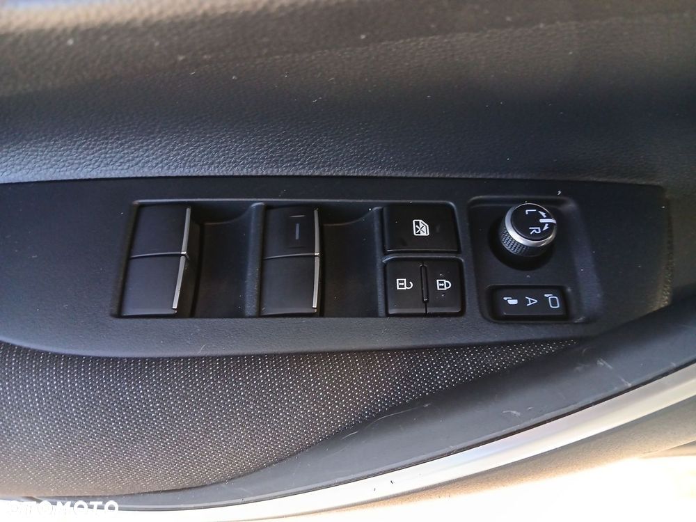 Toyota Corolla 1.5 Comfort - 22