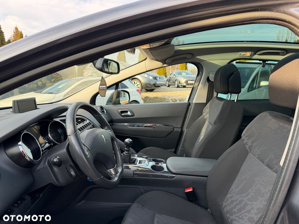 Peugeot 3008 1.6 Premium - 10