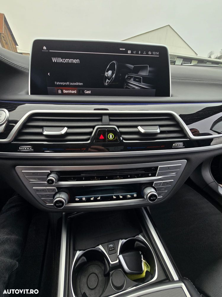 BMW Seria 7 Active L Edition Exclusive - 40