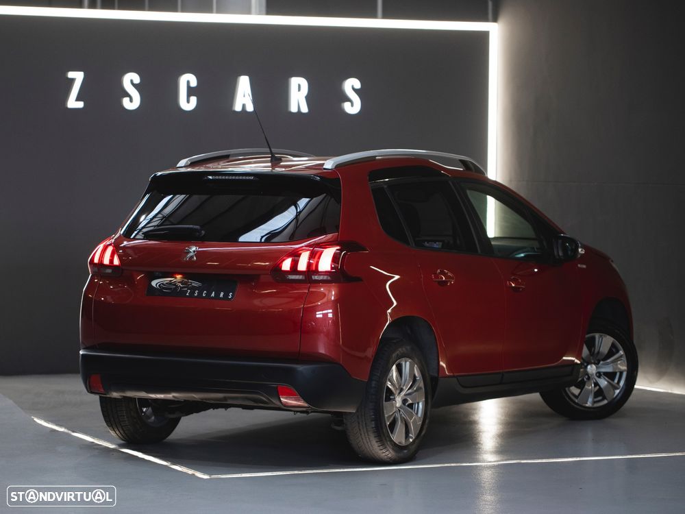 Peugeot 2008 1.2 PureTech Style - 5